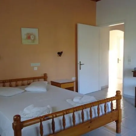 Frangis Hotel